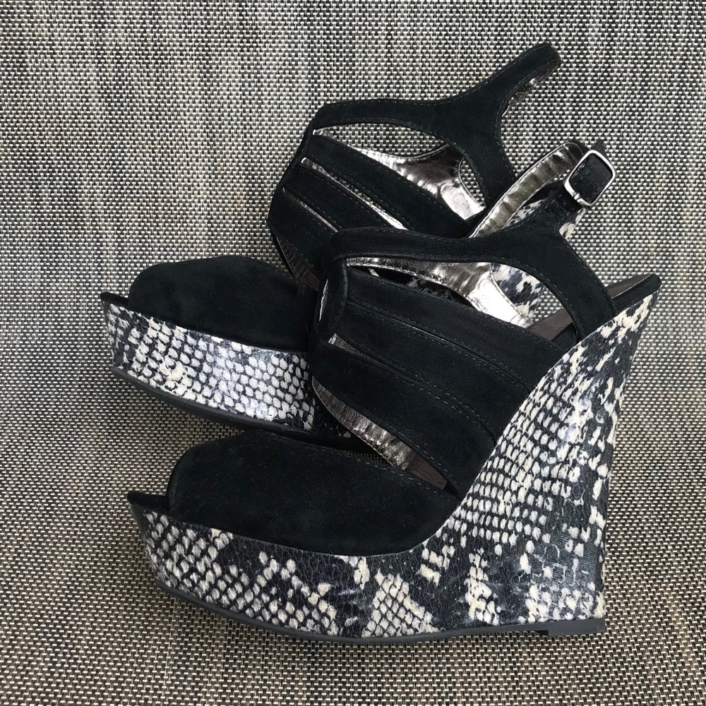 Black Velvet and Snake Wedge Sandal - Size 7.5